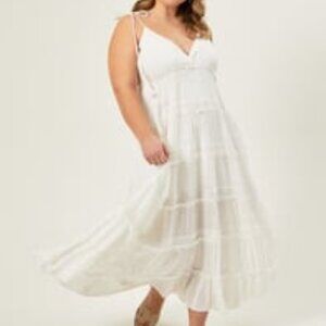 ARULA Arlet Tiered Maxi Dress - White 22-24